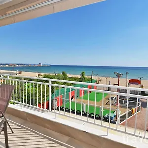 Sabbia Seafront By Rentalspro Services - Halkidiki , Nea Moudania Grecia